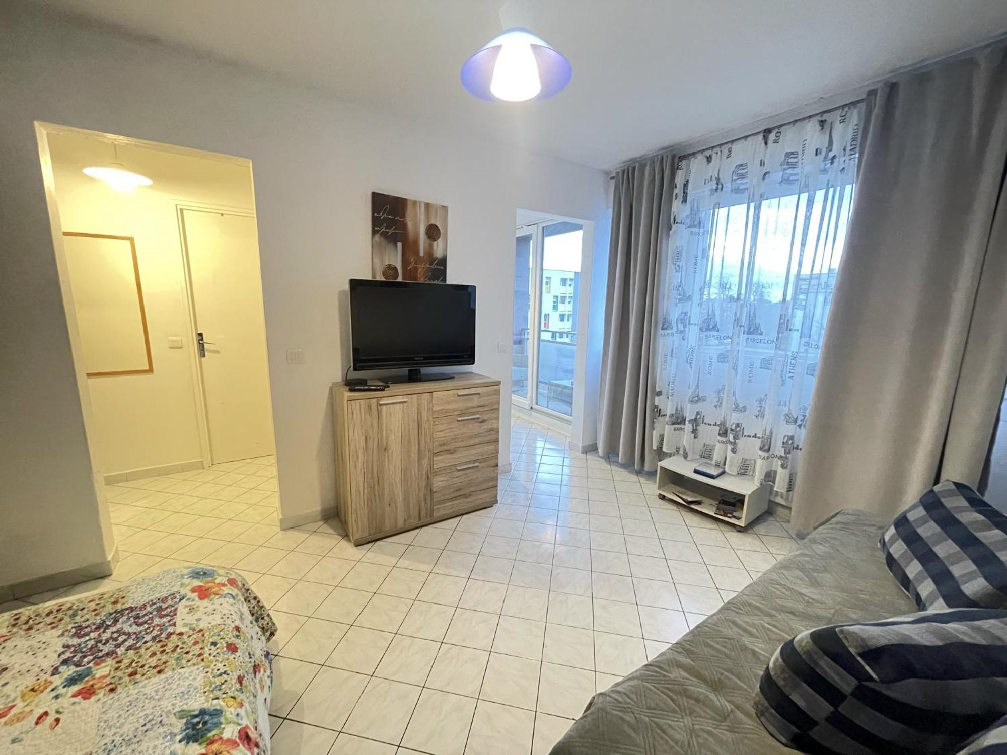 Cool Studio Saint Louis Vicino Stazione/Aereoporto Apartment Екстериор снимка