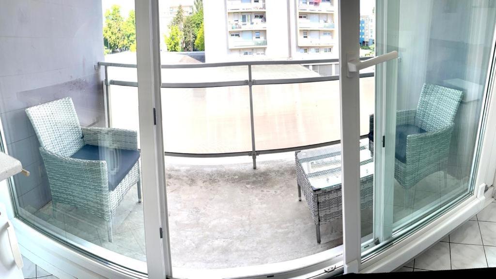 Cool Studio Saint Louis Vicino Stazione/Aereoporto Apartment Екстериор снимка