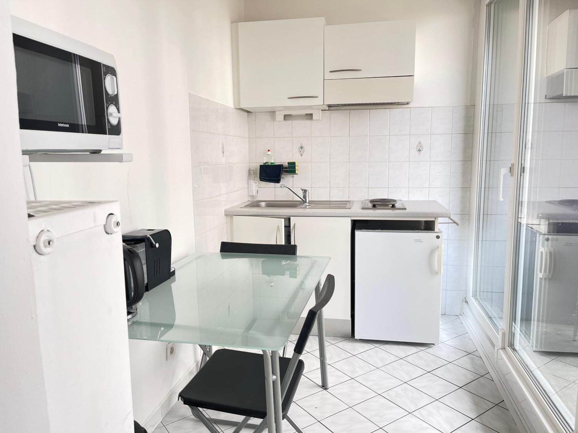 Cool Studio Saint Louis Vicino Stazione/Aereoporto Apartment Екстериор снимка